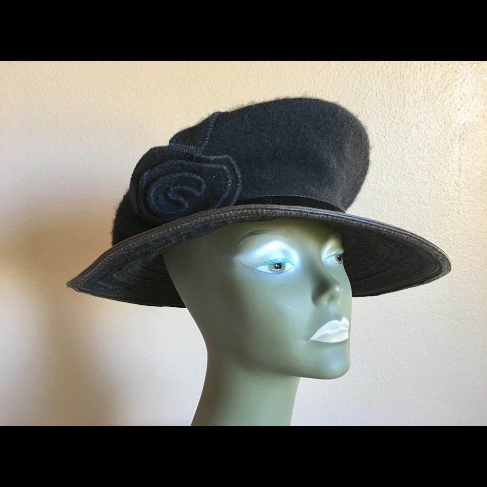 Packable Hat - image 5